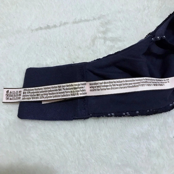 Victoria's Secret NWOT Lined Perfect Coverage Bra Women 40DD - Picture 12 of 12